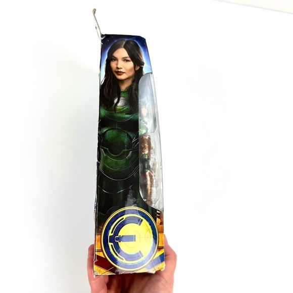 Marvel Legends Eternals MCU Sersi 6in Figure BAF Gilgamesh Collectibles BNIB NEW - Picture 7 of 7